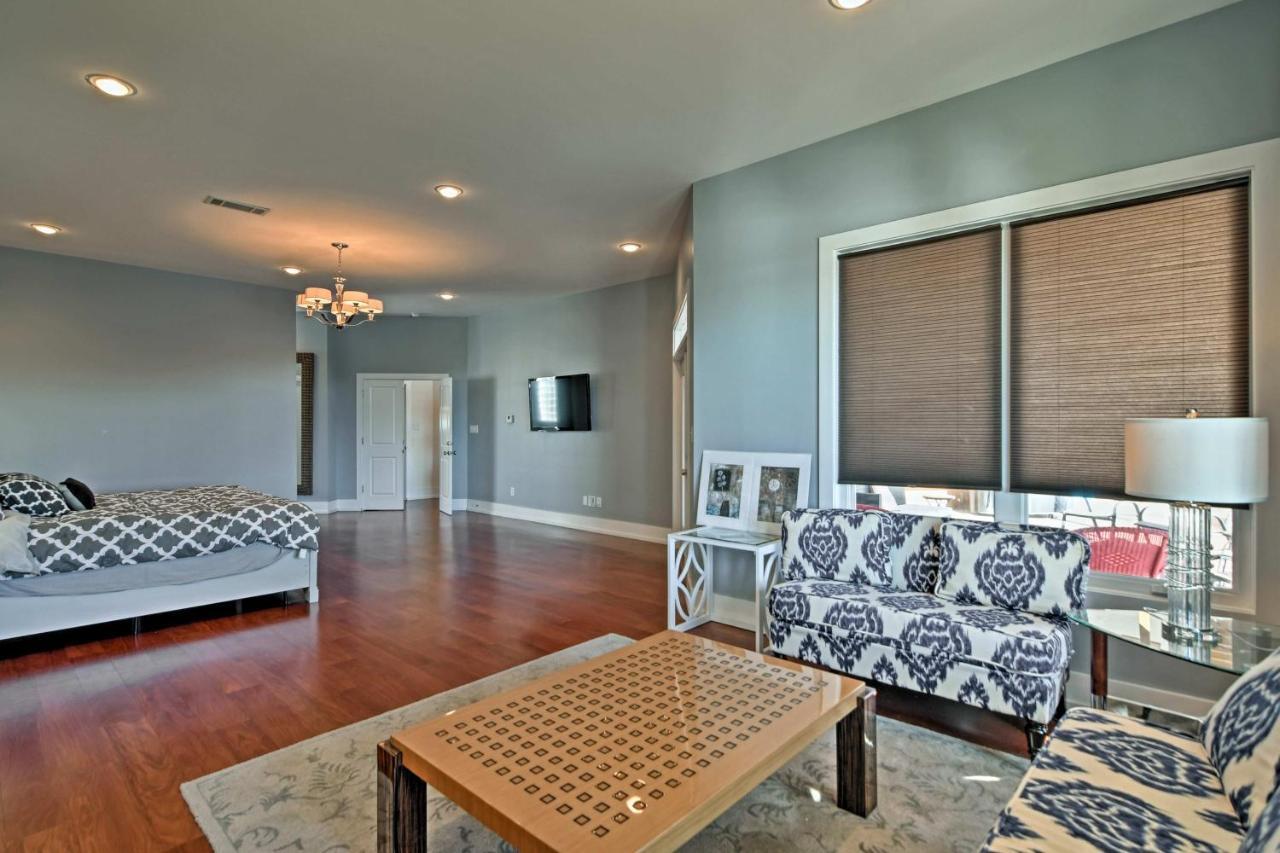 Gorgeous Ocean Springs Waterfront Home With Dock! Exterior photo